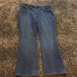 Denver Hayes Ladies Blue Denim Jeans Stretch Plus Size 16 x 32